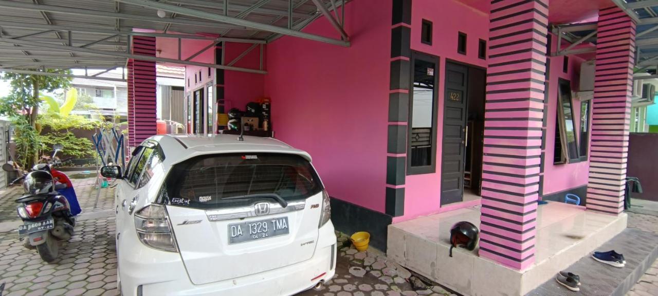 Spot On 92466 Adam Kost Syariahnearwisata Jembatan Barito Hotell Banjarmasin  Eksteriør bilde