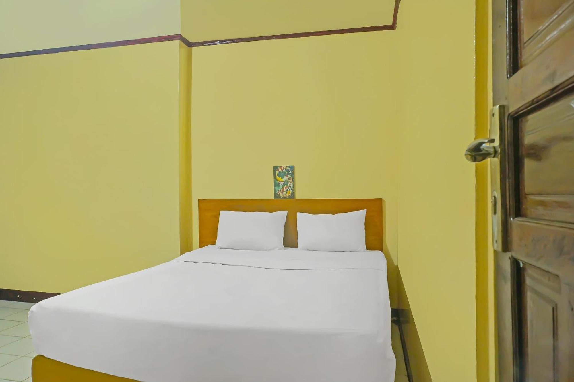 Spot On 92466 Adam Kost Syariahnearwisata Jembatan Barito Hotell Banjarmasin  Eksteriør bilde